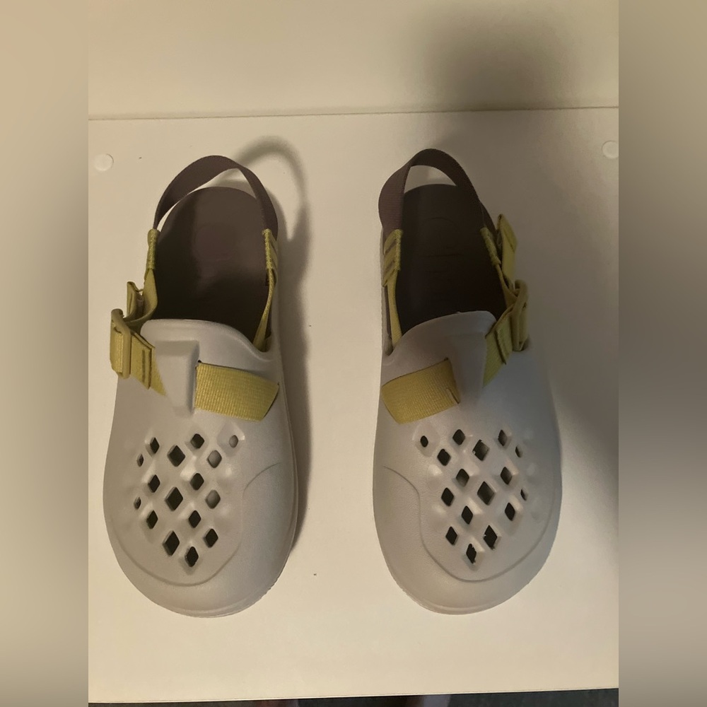 Chaco clog